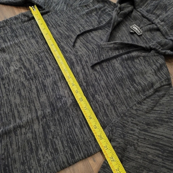 Express Sweater Pullover Striped Knit Hoodie Mens Grey Black Cotton Size Medium - Picture 6 of 7